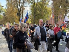 Wulf Gallert im Demo-Zug des CSD Stendal am 27.09.2025 CSD Stendal am 27.09.2025